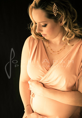 Anastasia's Maternity Session-150-Edit