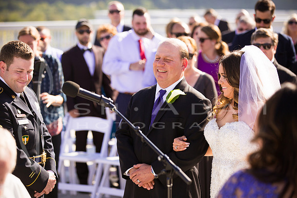 Cassandra and Josh Wedded-994