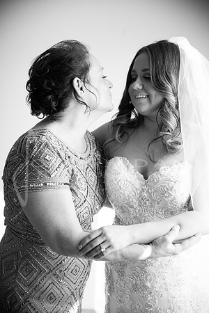 Cassandra and Josh Wedded-548-2