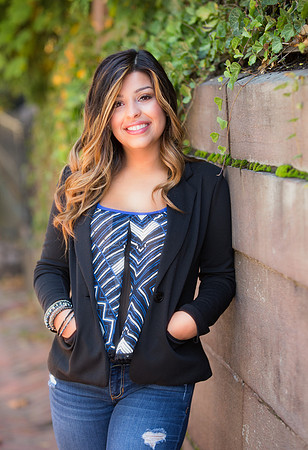 Cassidy's Senior Session-168-Edit